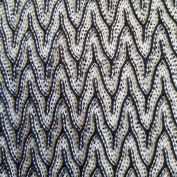 🖤 GUESS LEONA TASSEL CAMI 🖤 - Picture 7 of 8